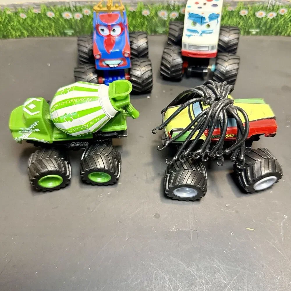 Disney Pixar Cars MONSTER TRUCK MATER PADDY I-SCREAMER Disney Store 1:43 USED